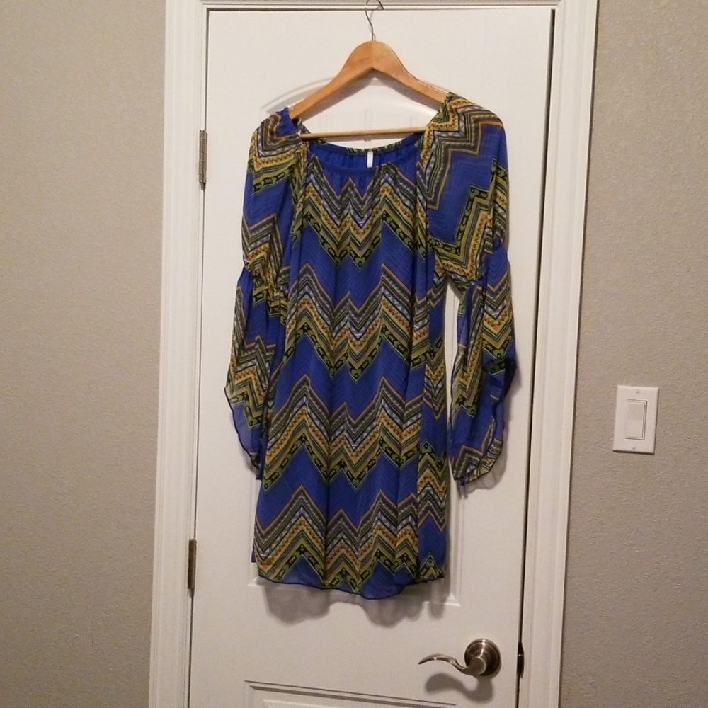Voll Style Butterfly Sleeve Dress Size Small